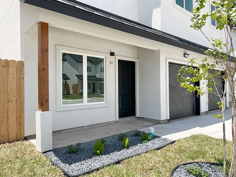 3610 S Veterans Blvd — Photo 6