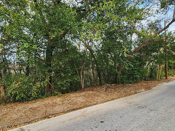 4th image of Cypress Dr