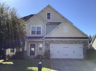 208 Stonebury Dr, Simpsonville, SC 29680