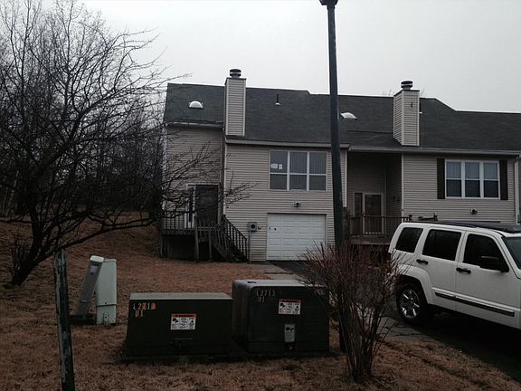 2nd image of 12 Niven Dr #10