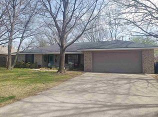 2002 Woodrock Dr, Duncan, OK 73533