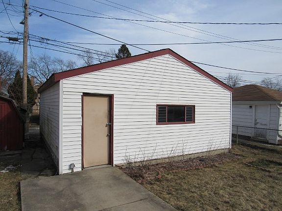5th image of 14301 S Stewart Ave