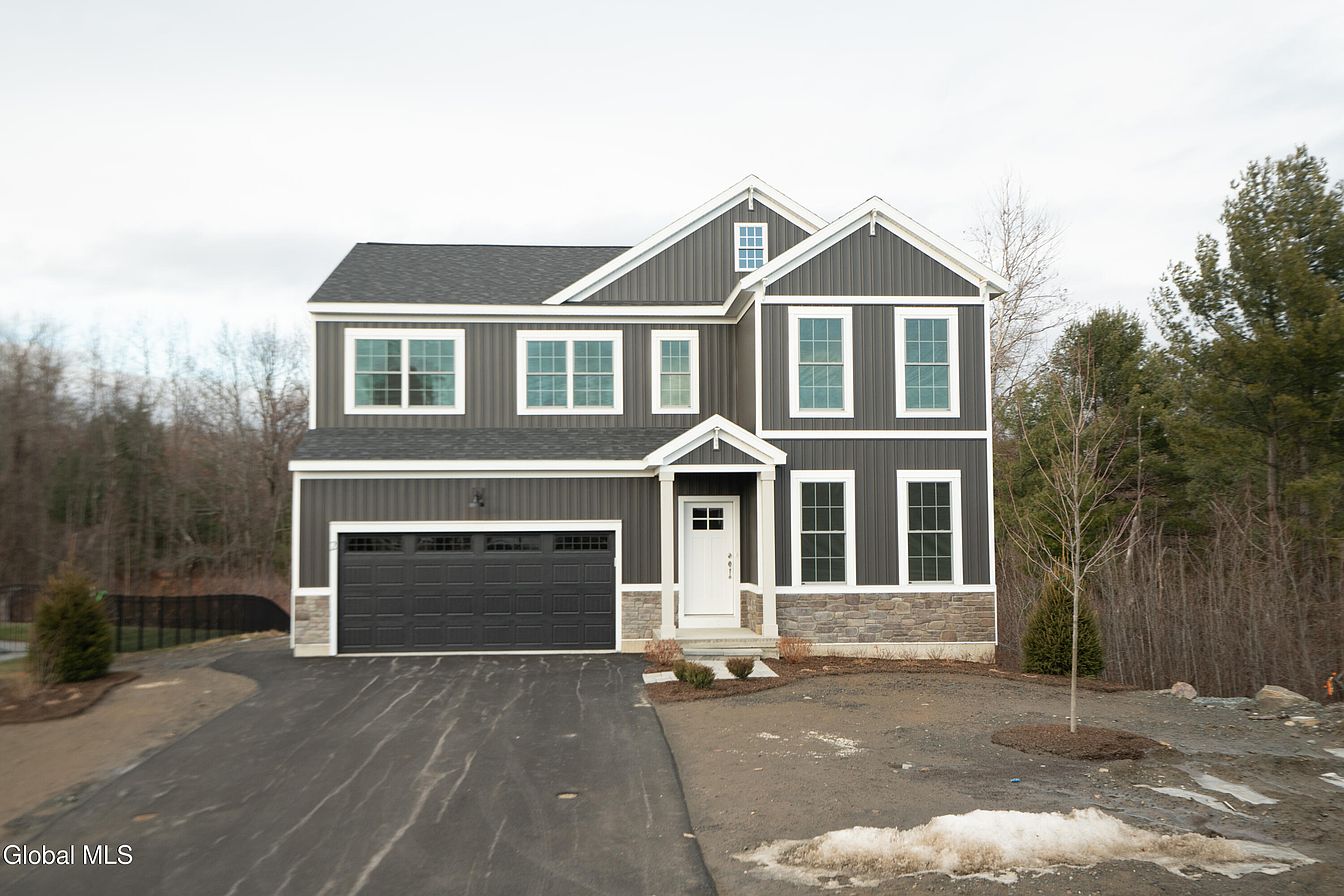 2nd image of 2 Wheatfield Way