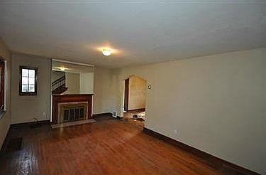 2nd image of 141 Slater Dr