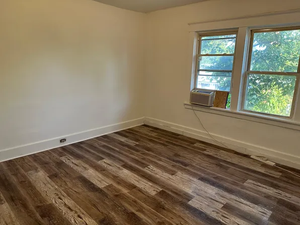 2801 Iowa St, Granite City, IL