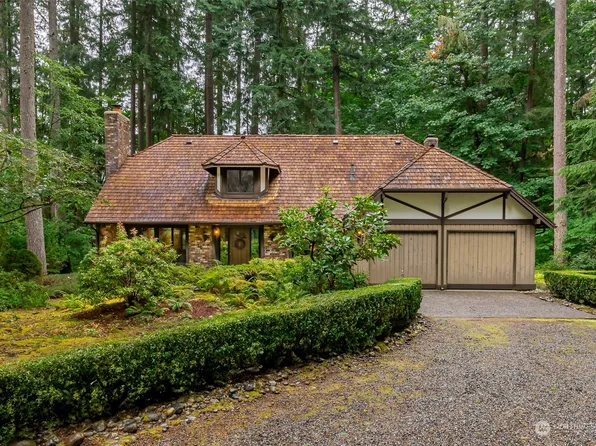 14902 251st Place SE, Issaquah, WA 98027