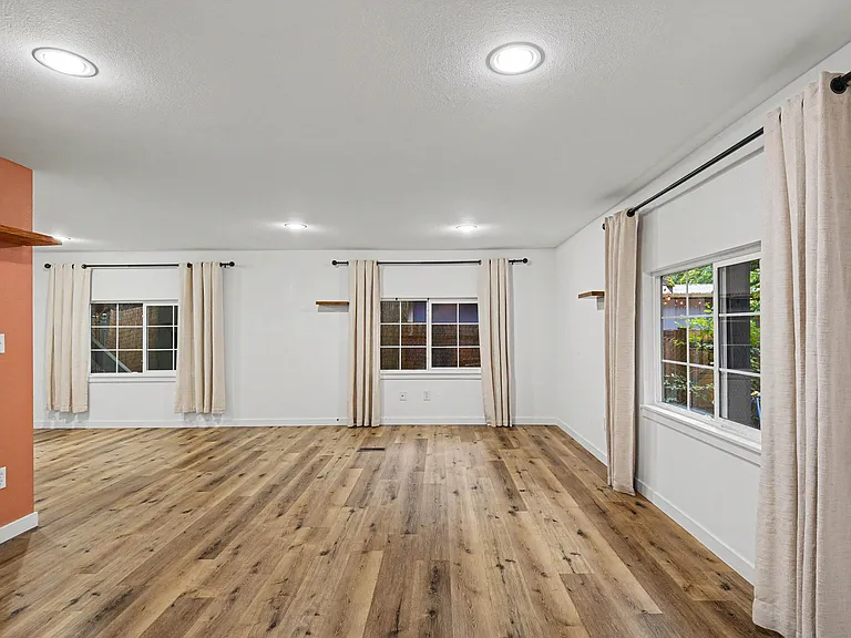 27739 NE Ames Lake Rd — Photo 6