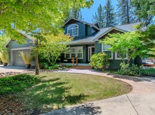 7888 Redthorne Rd, Rogue River, OR 97537