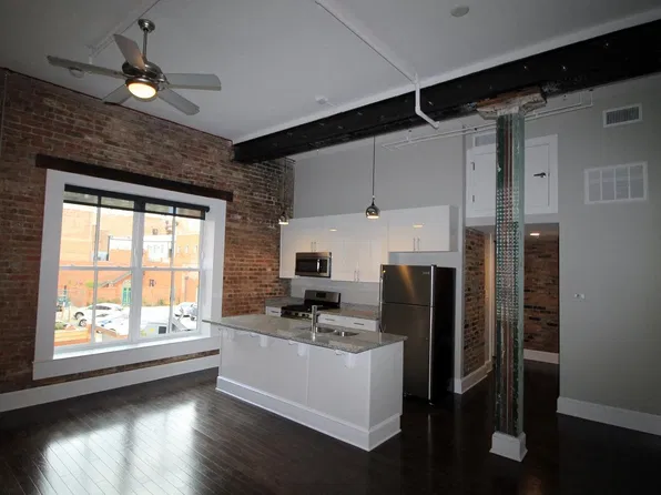 555 Poplar St APT 205, Macon, GA 31201