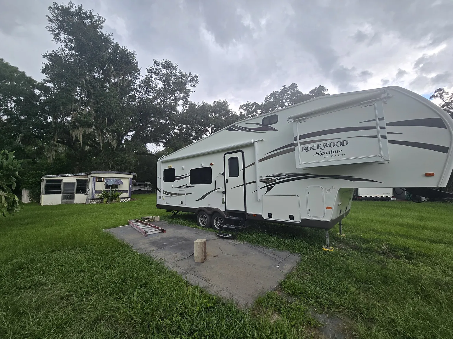 1 bed, 260 sqft, $1,200 — Photo 1