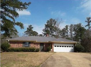 334 Park Ln, Jackson, MS 39212