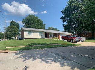 463 Bridget Dr, Saint Louis, MO 63125