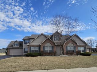 7285 Rolling Hills Ln APT 2, Machesney Park, IL 61115