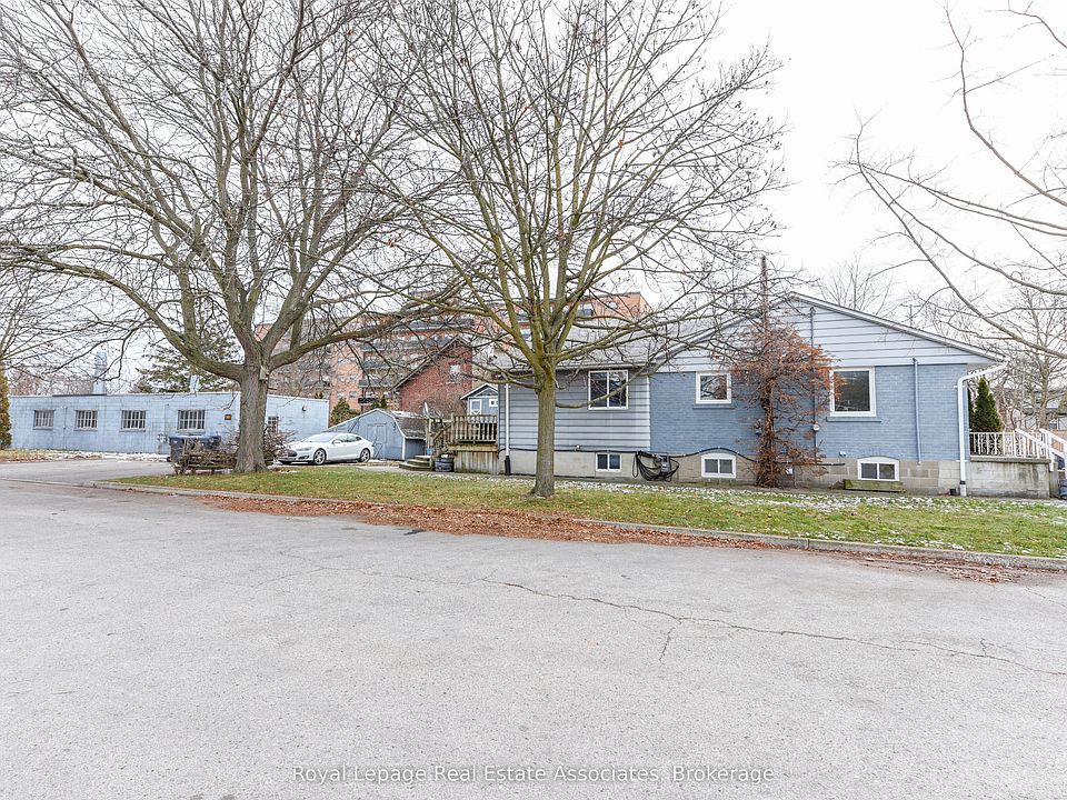 1st image of 1089 Seneca Ave