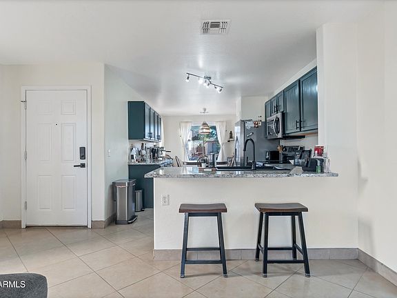 5th image of 43726 W SAGEBRUSH Trail