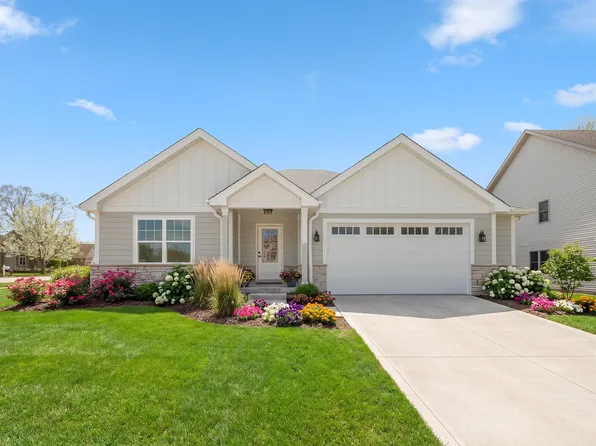 24621 Kaylee St, Shorewood, IL 60404