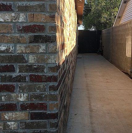 4th image of 1315 E Jax Ave