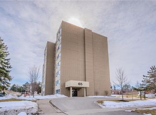 65 Highland Cres #806, Kitchener, ON