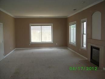 5th image of 1657 Universal Dr