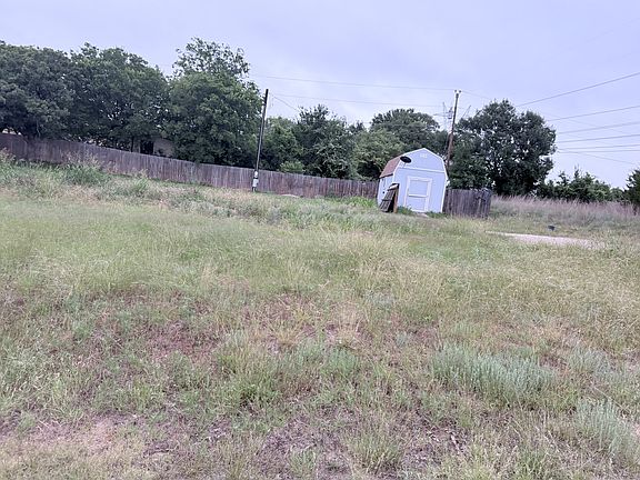 2nd image of 3922 Alaska Ct