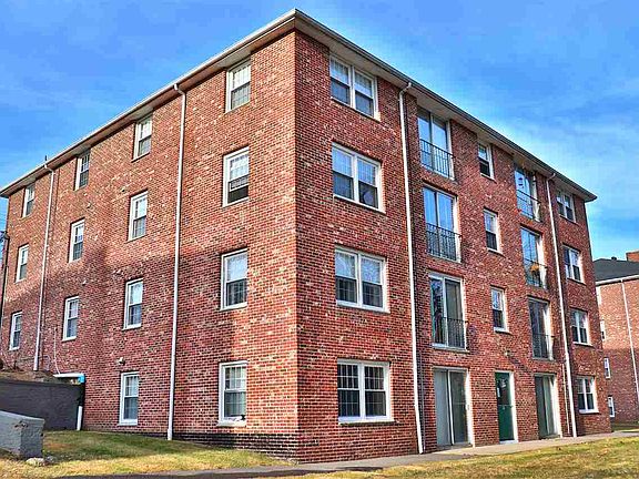 5th image of 97 East Broadway Avenue #8