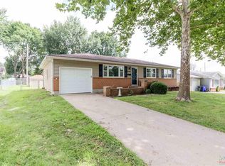 2406 Golf Dr, Sedalia, MO 65301