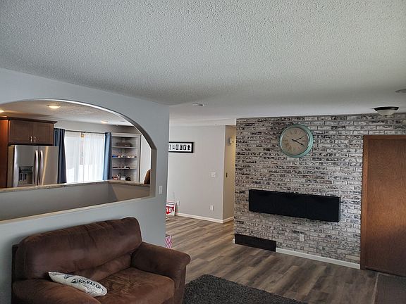 Open Living Room 