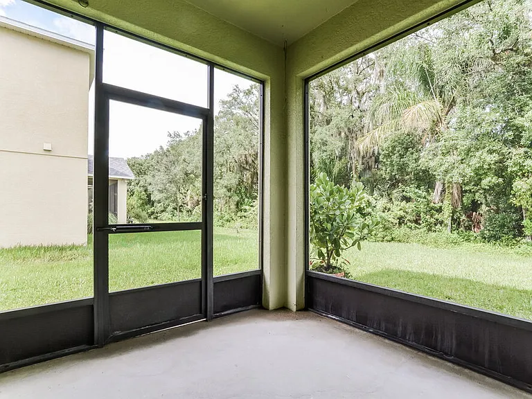 416 Marathon Ln — Photo 10