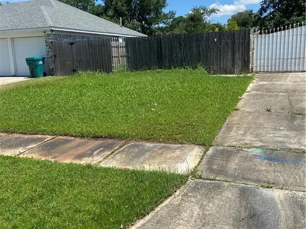326 Westminster Dr, Slidell, LA 70460