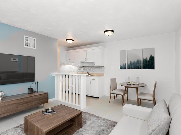 5th image of 1215 10th St #3