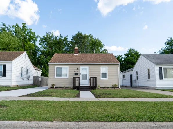 25627 Penn St, Dearborn Heights, MI 48125