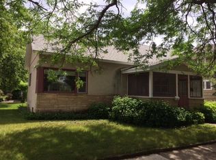 1928 Main St, La Crosse, WI 54601