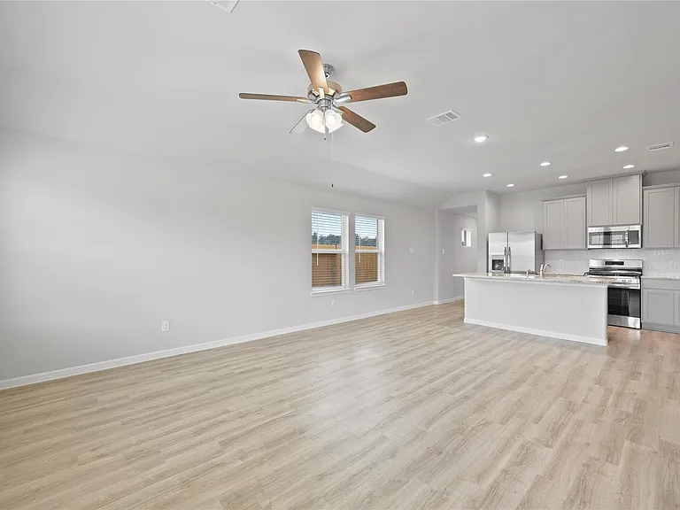 10107 Gold Finch Run — Photo 32
