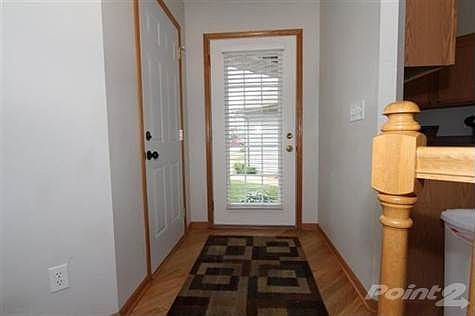 4th image of 40 Sinnott Pl