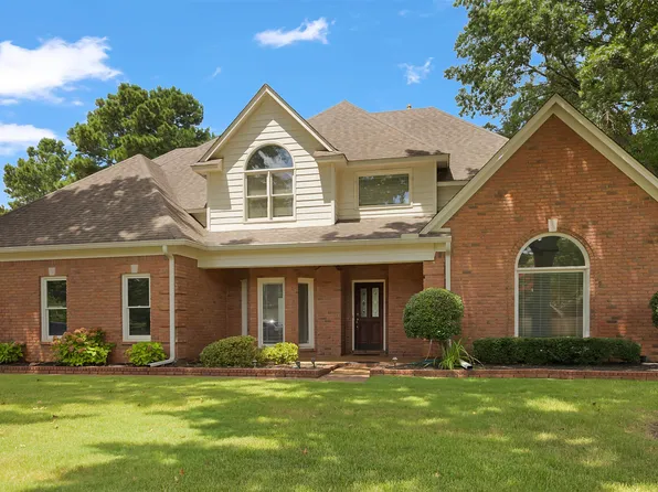 2431 Shrewsbury Run E, Collierville, TN 38017
