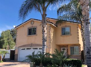 16582 Lash Ave, Lake Elsinore, CA 92530
