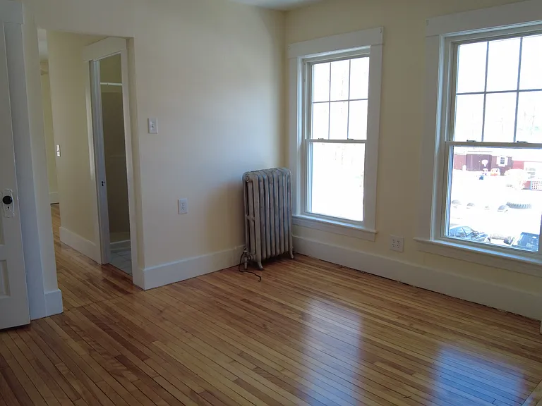 12 E Main St #5 — Photo 5