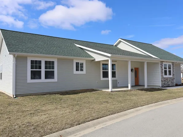 2846 Turnpointe Blvd Unit F, New Haven, IN 46774