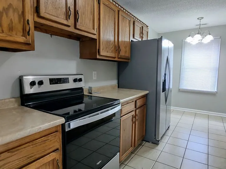602 Sand Ridge Rd — Photo 10