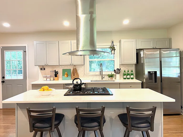 Wood Valley Dr — Photo 3