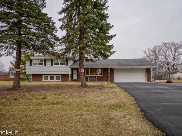 12159 W Thomas Ct, Mokena, IL 60448