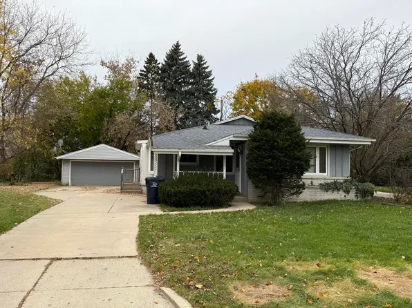 5847 North 113th STREET, Milwaukee, WI 53225