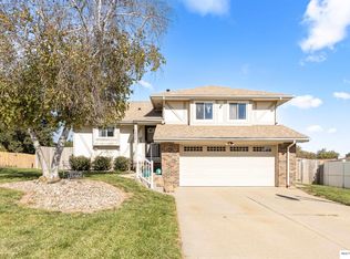 13558 Berry Cir, Omaha, NE 68137