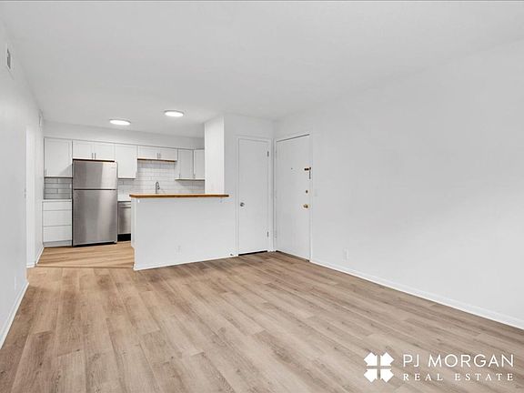 5th image of 725 S 37th St #12