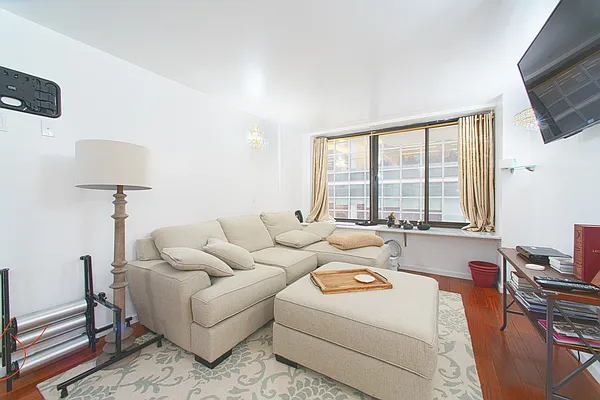 Rented by Owner | media 13