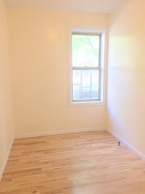 Rented by Uptown Flats LLC | media 19