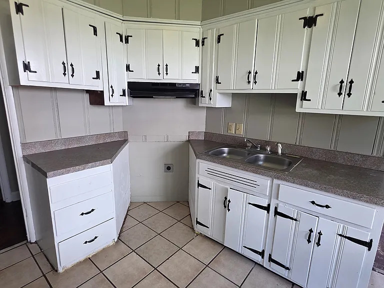 1393 Ridgewood Park Rd — Photo 4