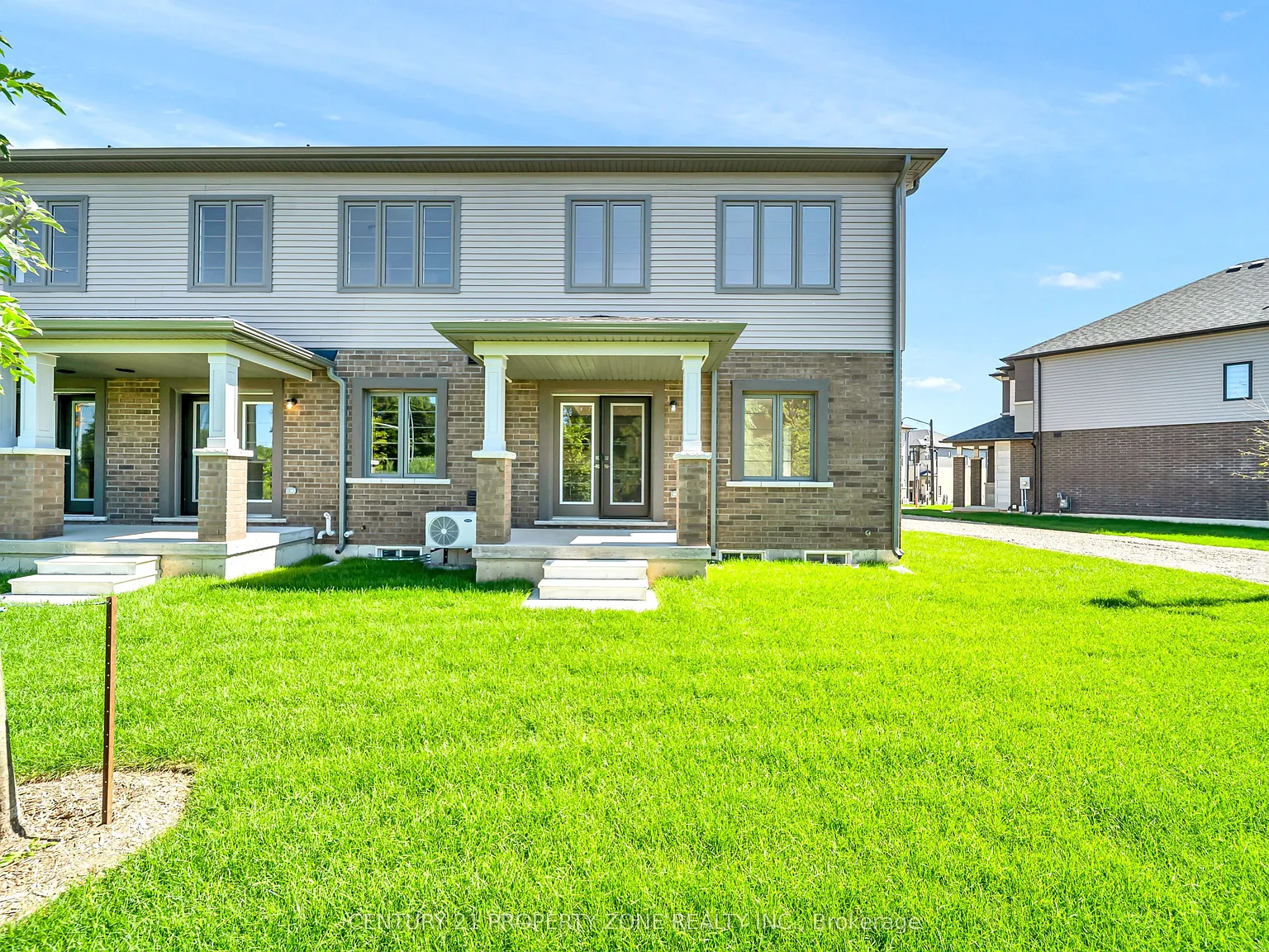 4 bed, $2,900 — Photo 4