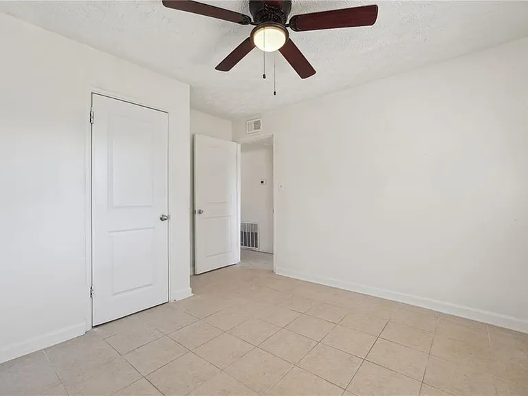 324 Brooks Ave #B — Photo 14