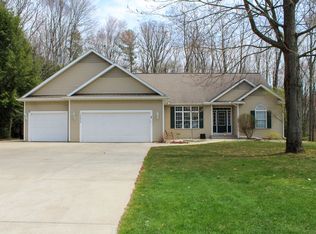 13232 Ravine View Dr, Grand Haven, MI 49417